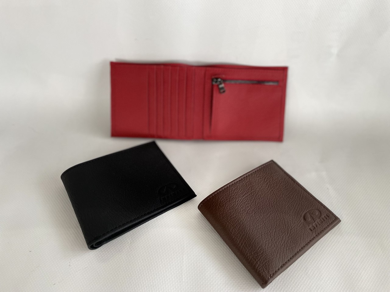 Гаманець класичний з логотипом Infiniti шкіра. (42459)